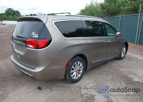 2018 Chrysler Pacifica Touring L из США, поврежденный, VIN 2C4RC1BG3JR269888